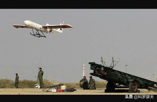 为何伊朗很硬气？手握杀手锏，上万架无人机，感谢美国无私赞助
