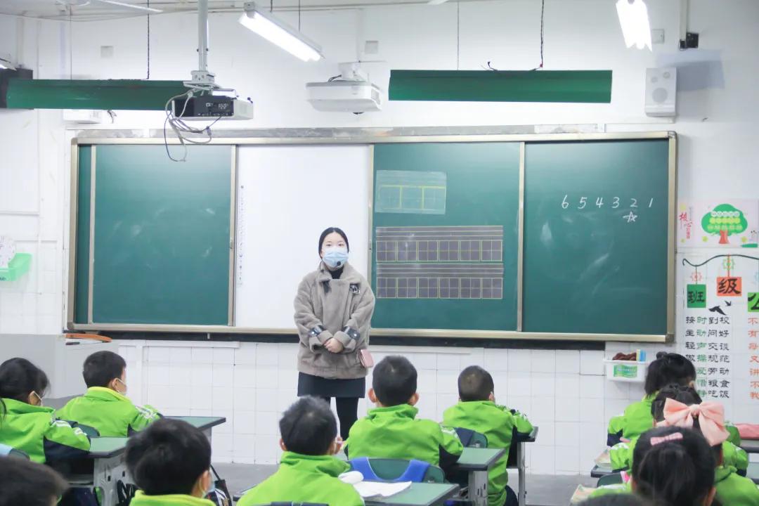 演练不松懈 提升应急防控能力丨双流区公兴小学疫情应急演练