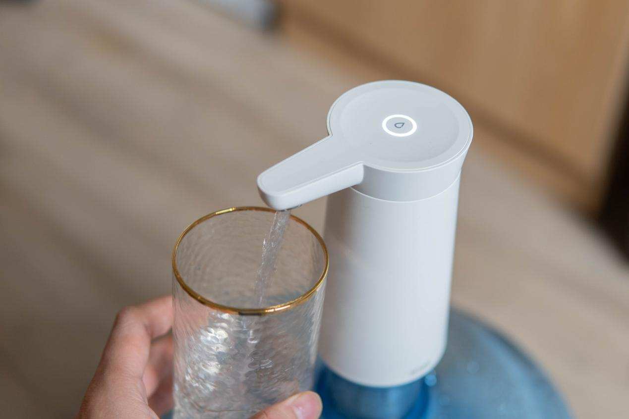 独居生活精致好物第三弹：向物上水器，租房也要有优雅的喝水体验