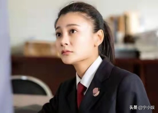 7对未婚先孕又离的明星，最大年龄相差21岁，最短婚姻孩子未满1岁