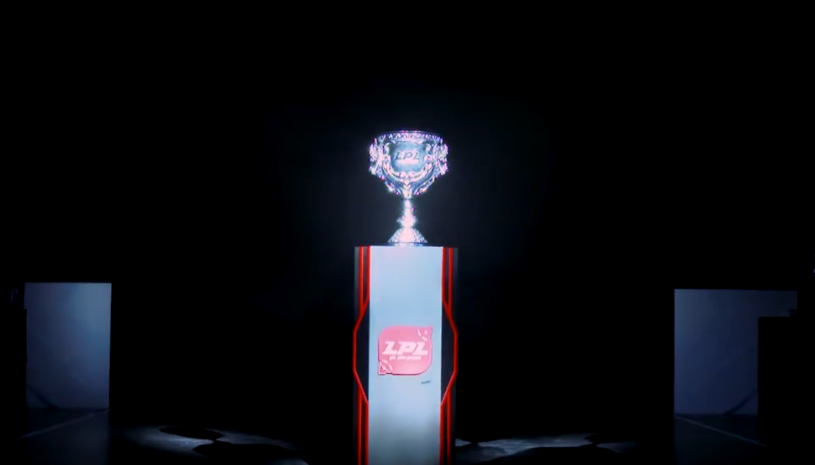 EDG0 seals JDG to win victory, drive occupies integral a list of names posted up by force 3 times, "4 emperor " the times already became the past