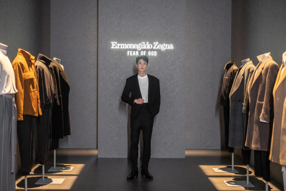 杨芸晴、王鹤棣成都出席杰尼亚快闪店活动