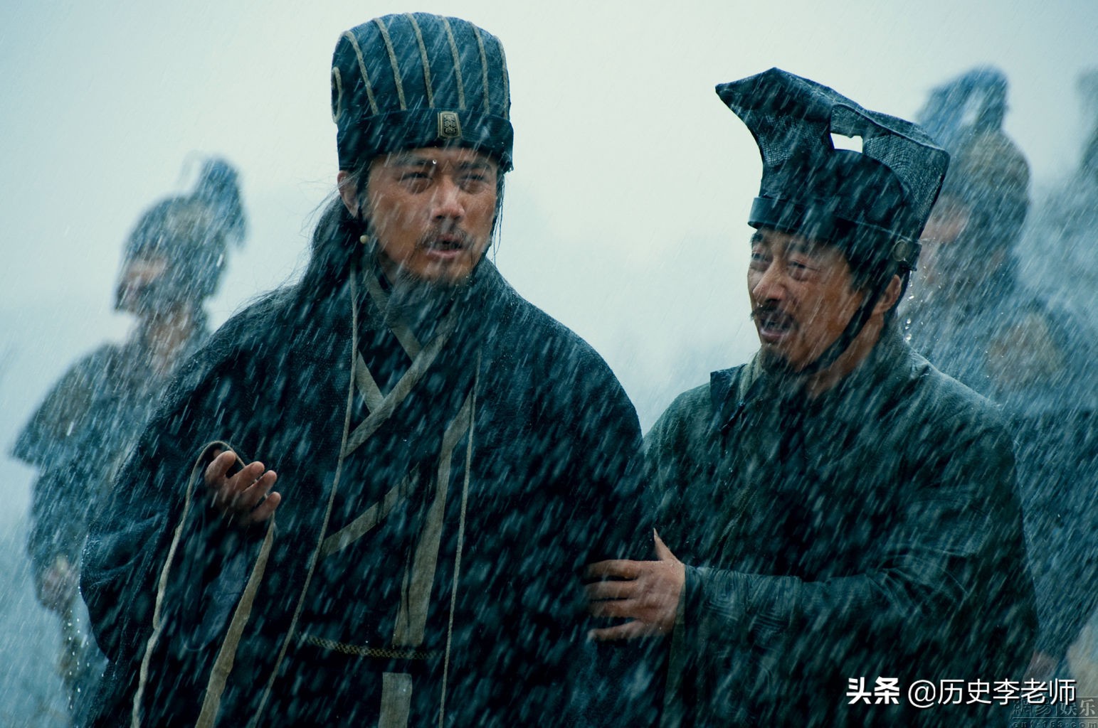 著名教授建议将诸葛亮的《出师表》删除课本，