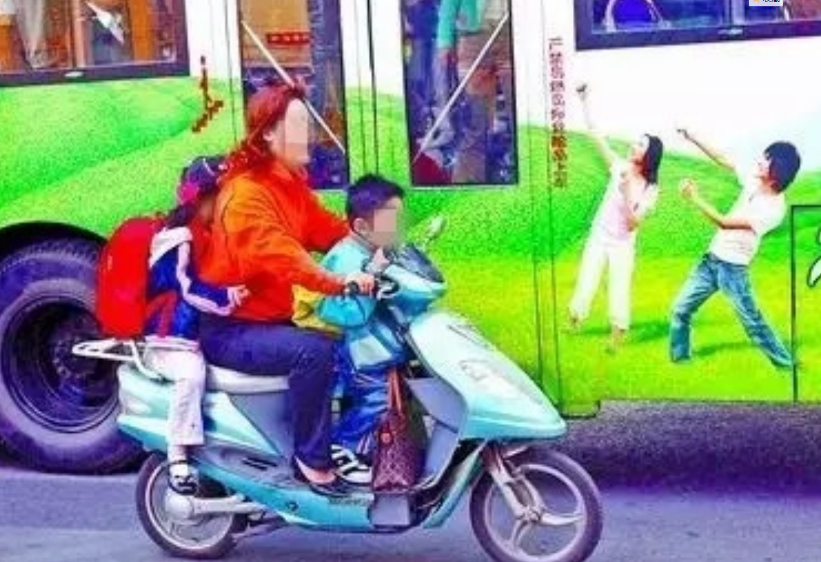 山东女子无偿帮朋友接送孩子2年半，孩子意外受伤后，被对方告上法庭：赔医药费