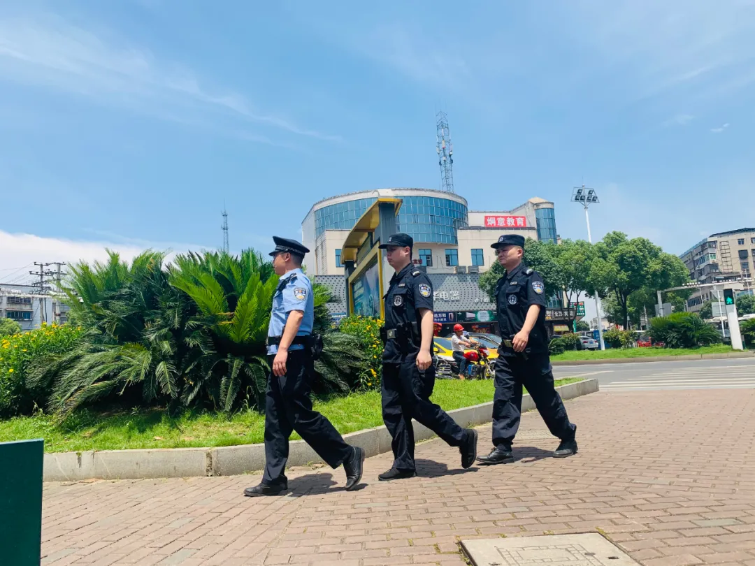 我为群众办实事|湘潭高考首日,警察与你共赴考场