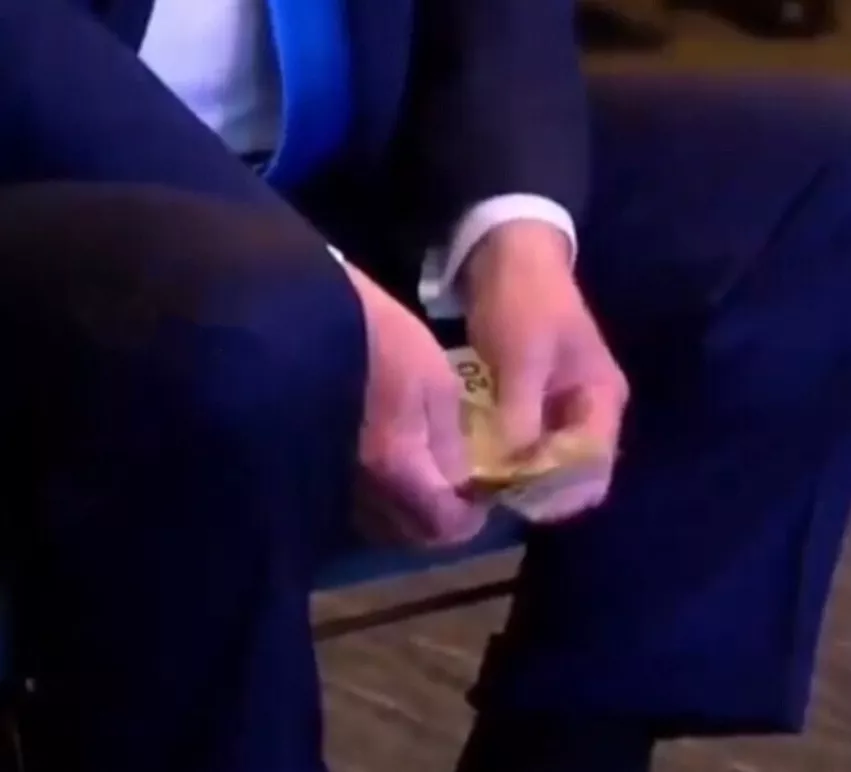 近百万的保时捷12万就能买?揭司法拍卖“捡漏”背后