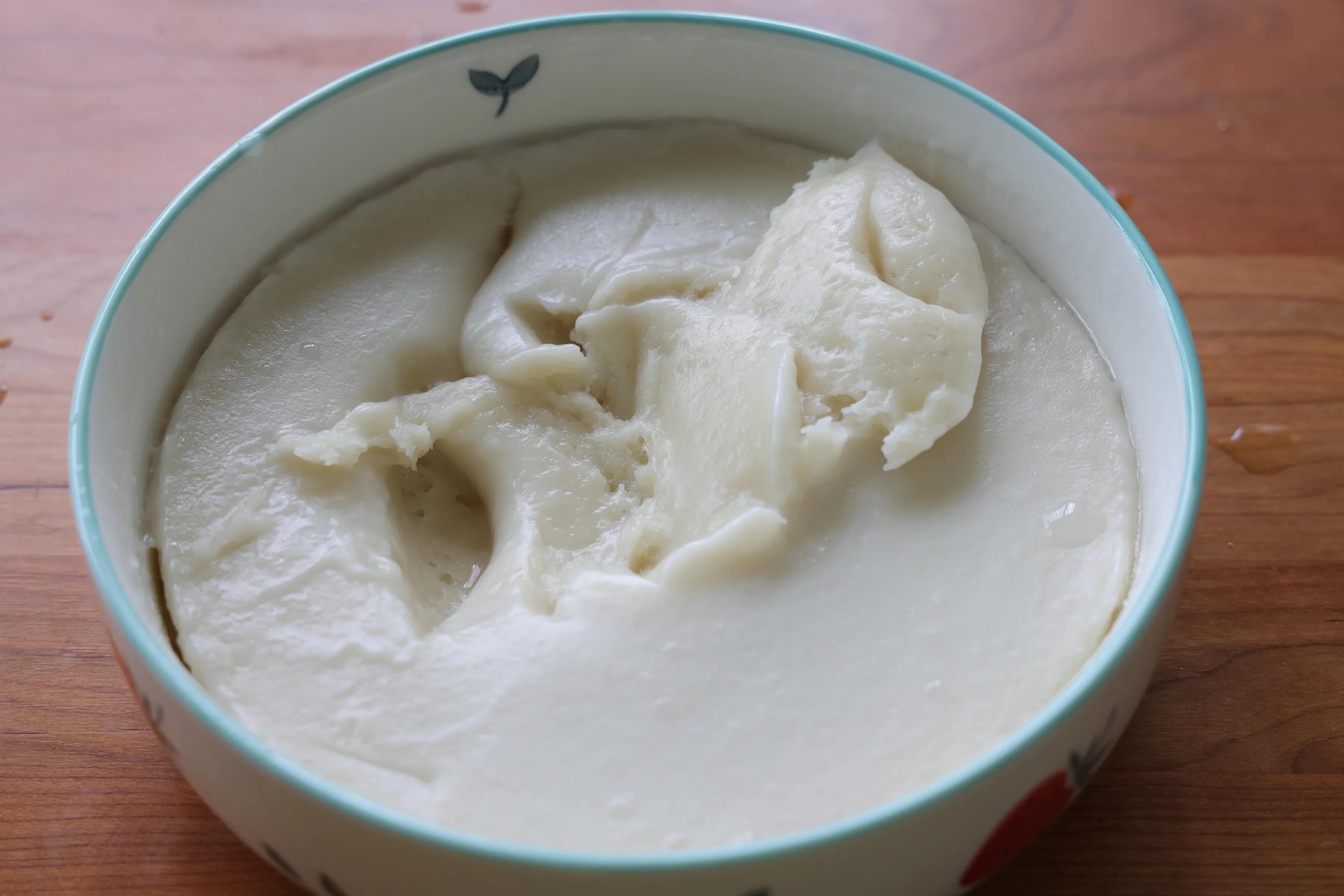 夏天必吃的小吃，糯唧唧的，冰涼爽口，咬一口就上癮，超級好吃哈