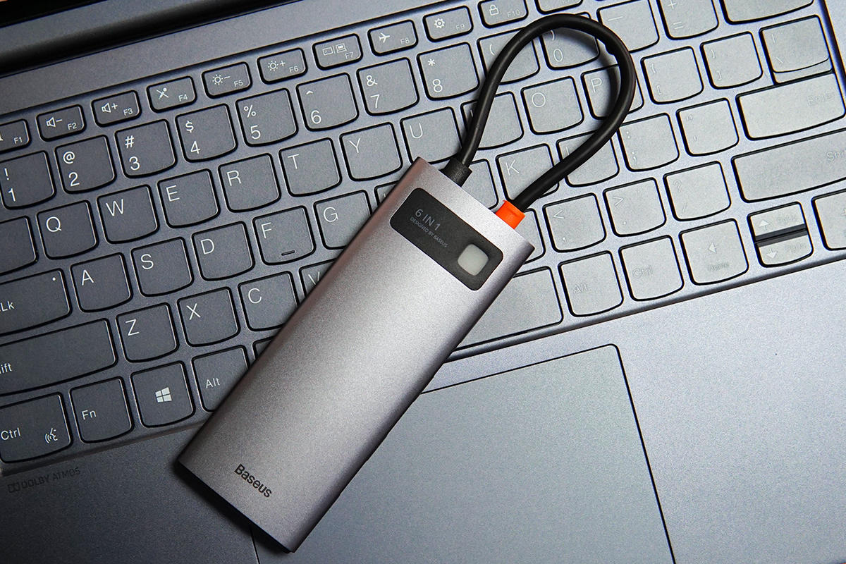 小物件解决大问题，倍思六合一多功能扩展坞轻体验