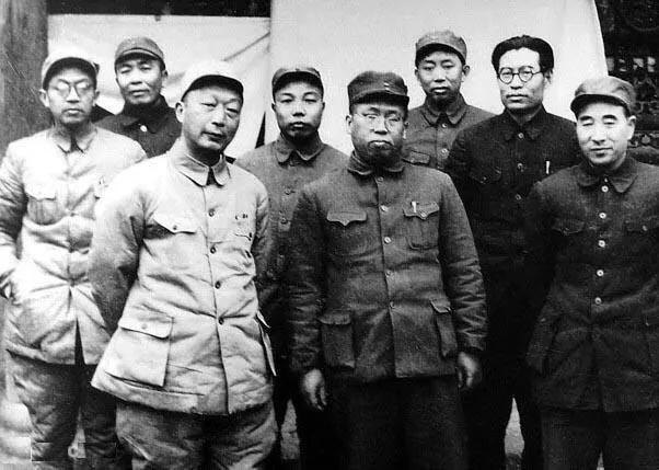 主张不出兵的高岗，为何在抗美援朝结束后，反被彭德怀称为功臣？