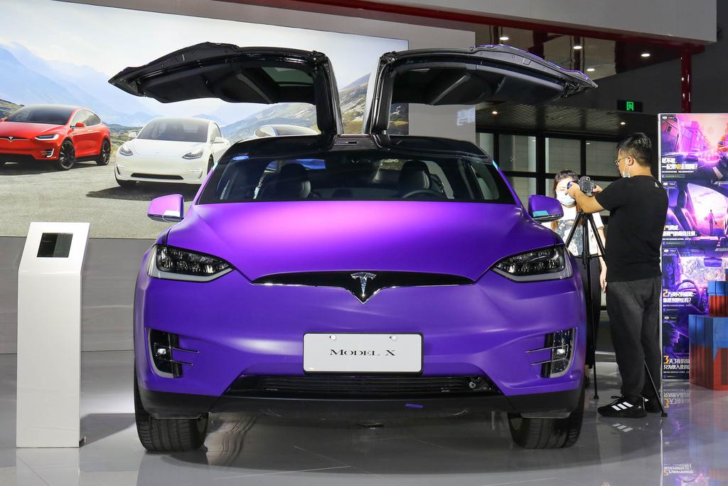 采用空气动力学的特斯拉MODEL X值得入手吗？