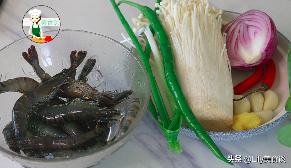 大蝦這樣吃最過癮，比水煮入味，比油炸健康，燜一燜，3分鐘出鍋
