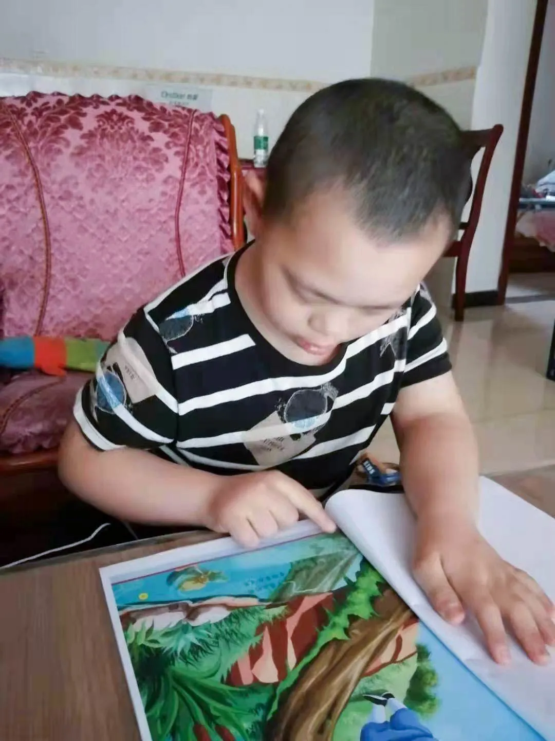 家校共育，创书香环境丨双流区特殊教育学校开展班级阅读活动