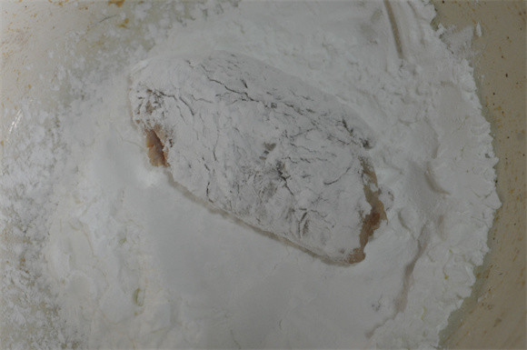 不用面粉不用炸，十分钟上桌的香辣脆皮鸡翅，又酥又嫩不上火