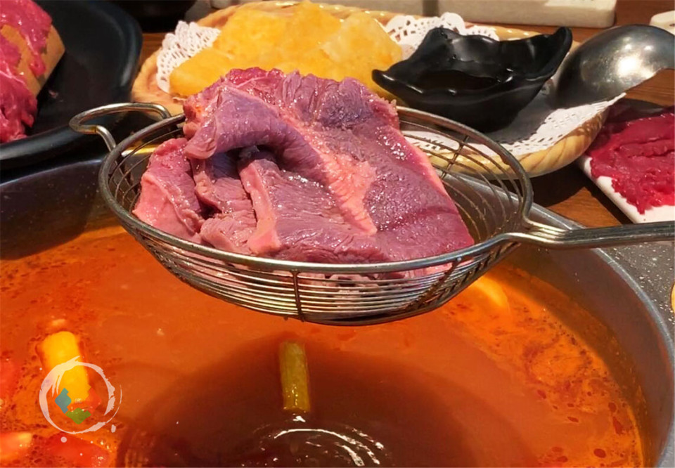 重庆最成功的美食店：全国品牌超过40个，如今向海底捞发起挑战