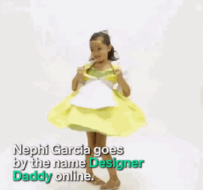 To realize princess dream of the daughter, play essence old father with one's own hands tailor about a hundred " blackart " skirt explodes sth resembling a net of network of fire