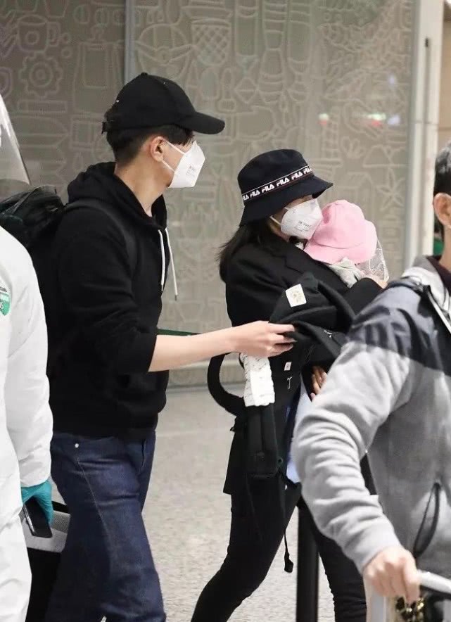 好友曝赵又廷高圆圆婚姻幸福秘密，夫妻私下有一个绝对坚守的约定