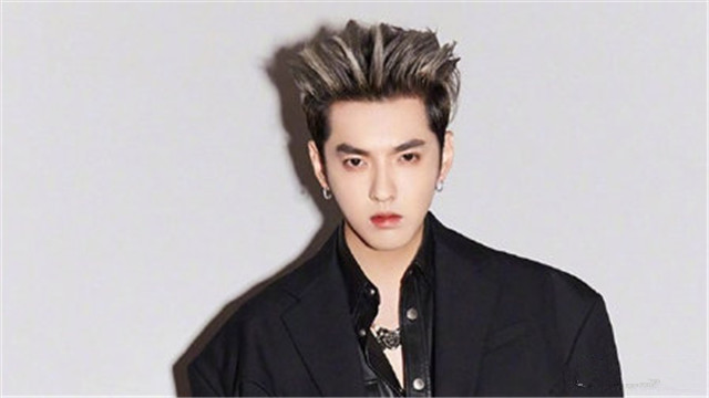 《人民日报》旗下媒体批评吴亦凡：无艺无德的偶像，不适合再露面