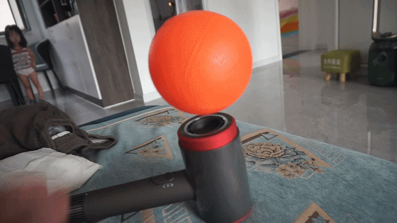 百变造型，无限精彩-诗恩无线吹风机评测