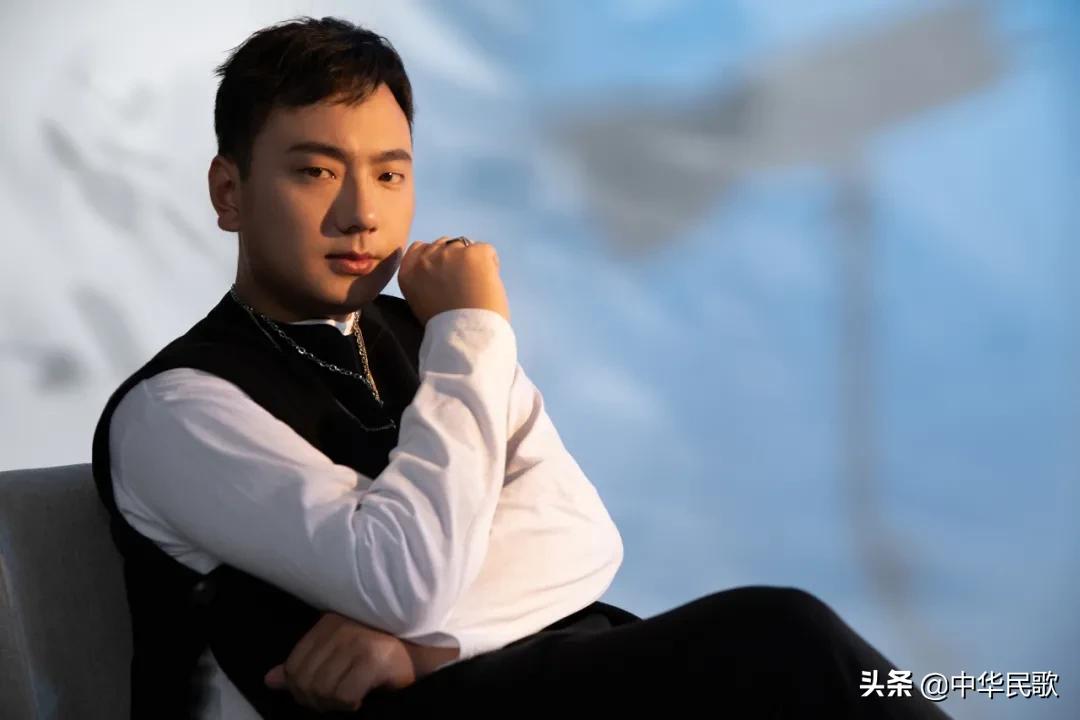海来阿木登《知音》杂志，公认顶流音乐人联系经纪人17052226000