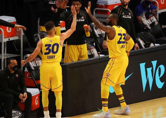 帕金斯：德拉蒙德只是数据刷子，湖人应该用哈