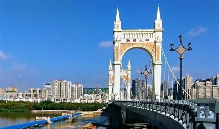 2020年第十一届中国十大丑陋建筑评选结果重磅揭晓