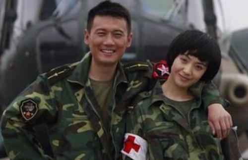 徐洪浩：一段婚姻一個孩子，娶小10歲嬌妻，孩子剛出生就參與拍戲