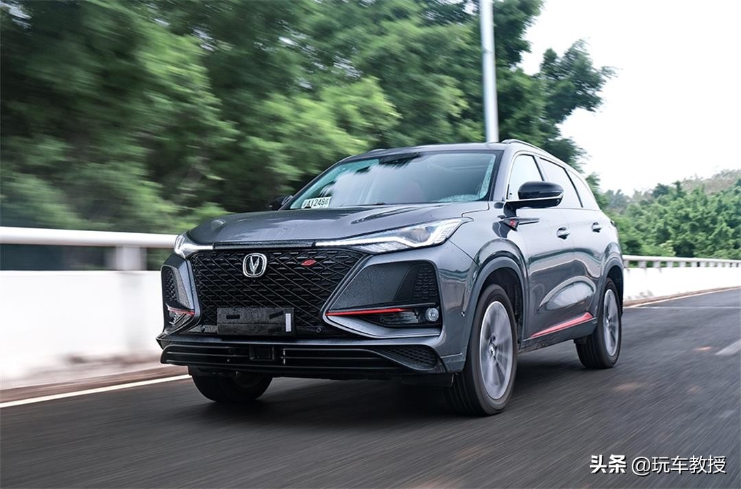 为什么国产汽车品牌比起轿车更喜欢造SUV？