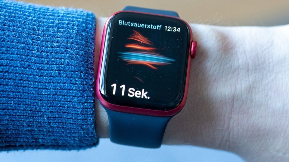 德国实测苹果手表6：创新颇多，但未甩开三星华为甚或不如