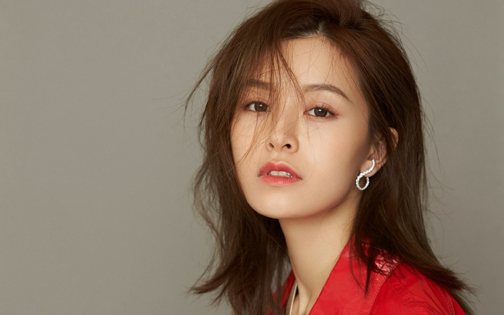 文咏珊疫情不想白给工资，辞退共事十年助理，