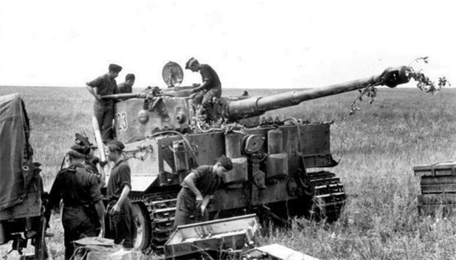 二战中，库尔斯克会战究竟有多惨烈？我来告诉