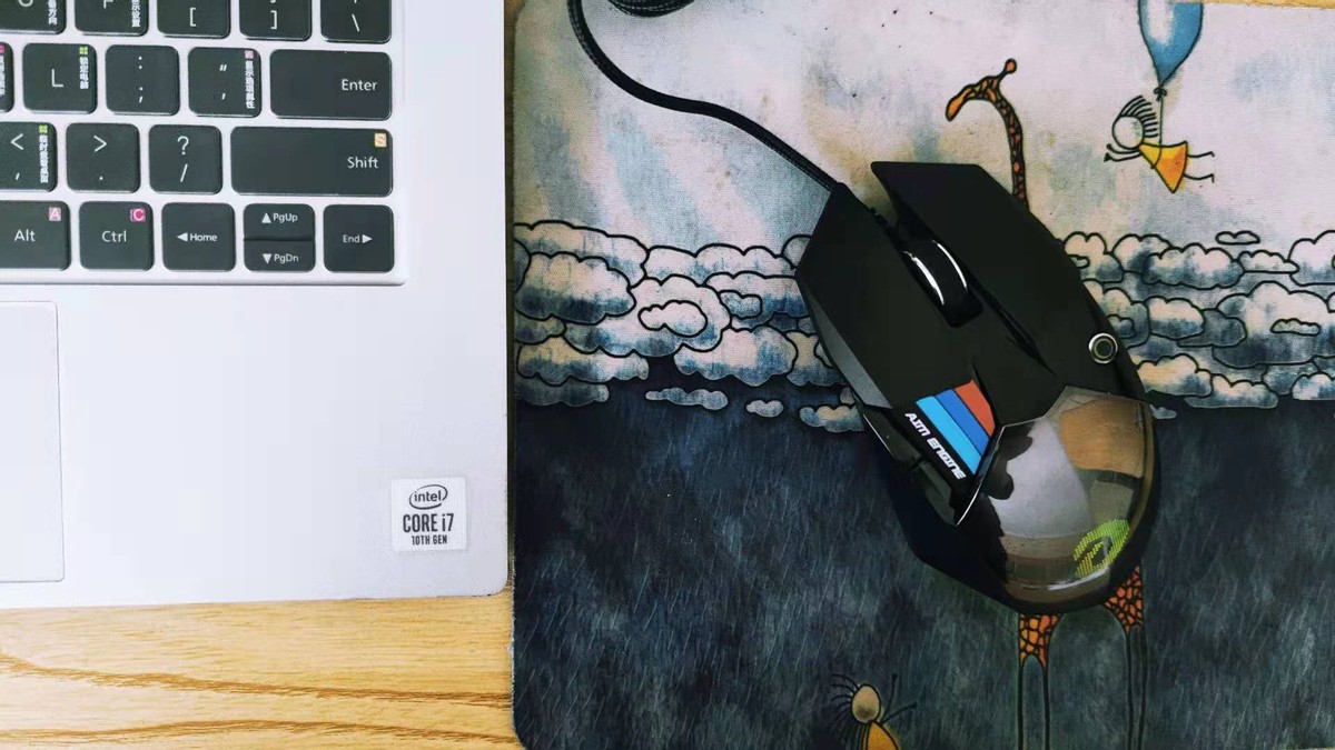 达尔优A970，机械黑武士游戏鼠标轻上手