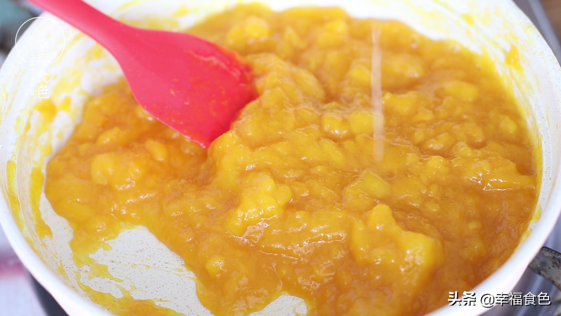 吃不完的芒果试试冻起来，香甜可口还解暑，雪糕都不用买了