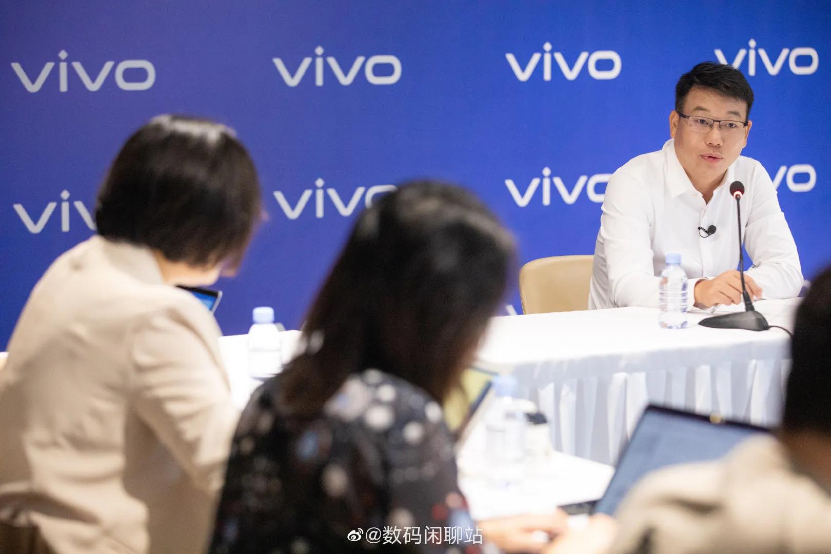 vivo X70系列定档9月来，首发自研V1芯片主力机！小米双款机型要来