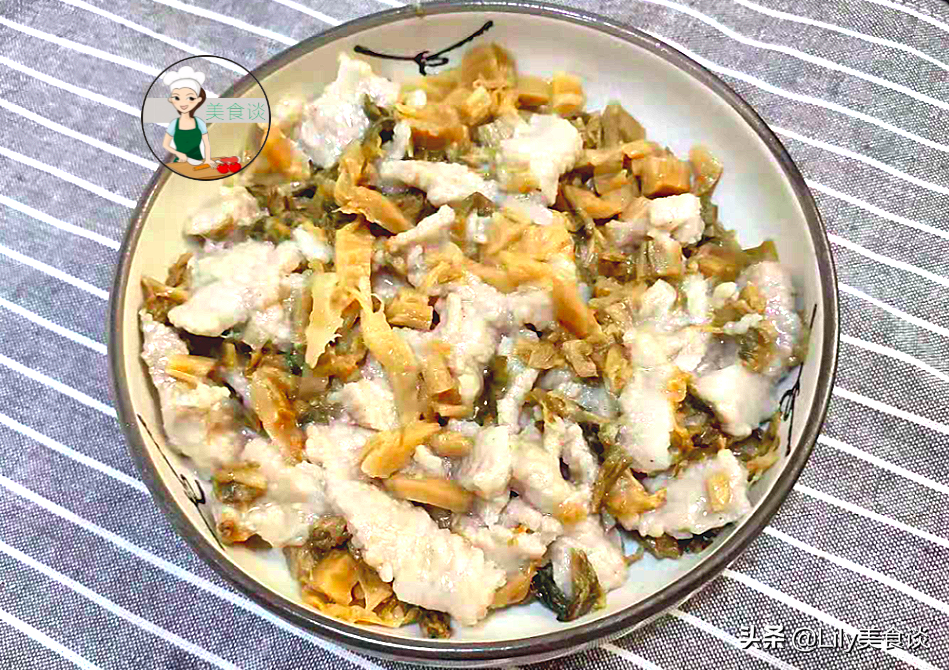 三伏天多吃蒸菜养人，这菜蒸一蒸，15分钟就出锅，鲜香营养不上火