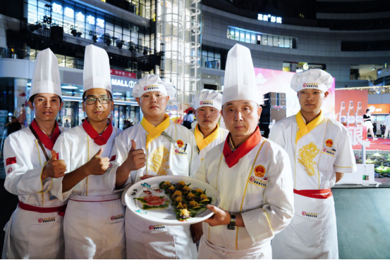 郑州钓鱼台烹饪师生受邀参加“金字招牌菜争霸赛”第五场海选赛