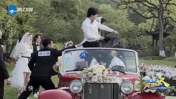 《跑男8》首播收视第一！蔡徐坤代言人当得太严谨，但节目槽点多