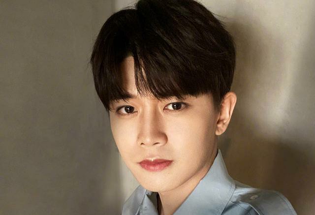 任嘉伦自我介绍有趣！情商在线玩转有趣人生，