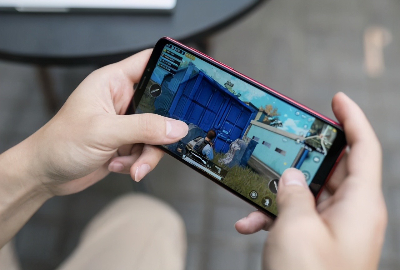 苦等二十年，语音社交出圈缺的不是“风口”