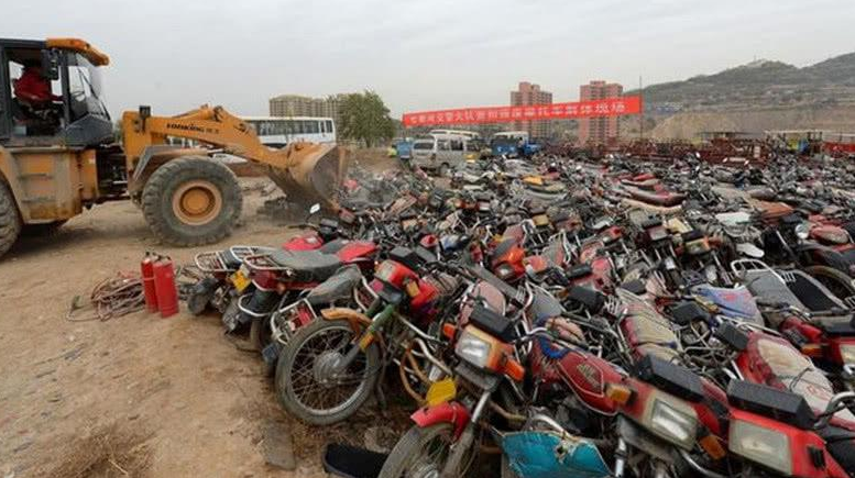 為什麼摩托車13年就必須報廢 專家說出了理由 車主 我也有話說 電動車小行家 Mdeditor