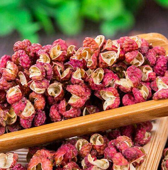 No need to go out and buy pepper oil, teach you how to make it at home, it is fragrant and hemp, pure taste