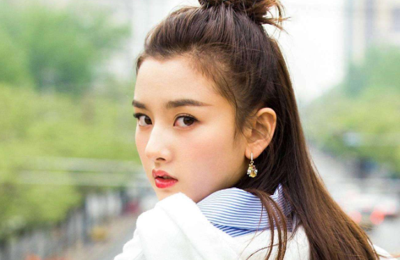 Spring the 3rd times couplet discharges evening: " parental love " the play staff shows a body, shenyang vacates surprise regression to cut a rumor