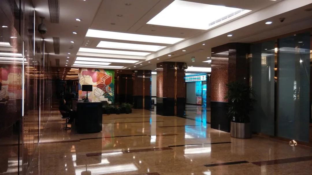 南京东路 - 人民广场地区精品商务楼宇掠影之四：金融广场