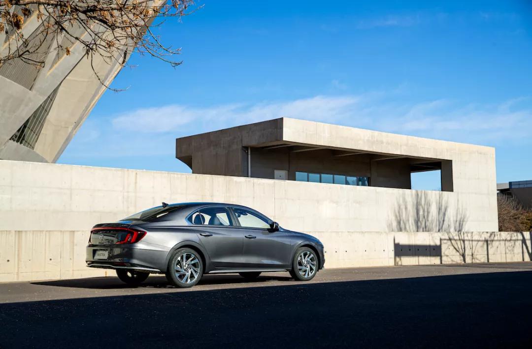 除了轴距及价格，全新一代名图还有哪些优势？