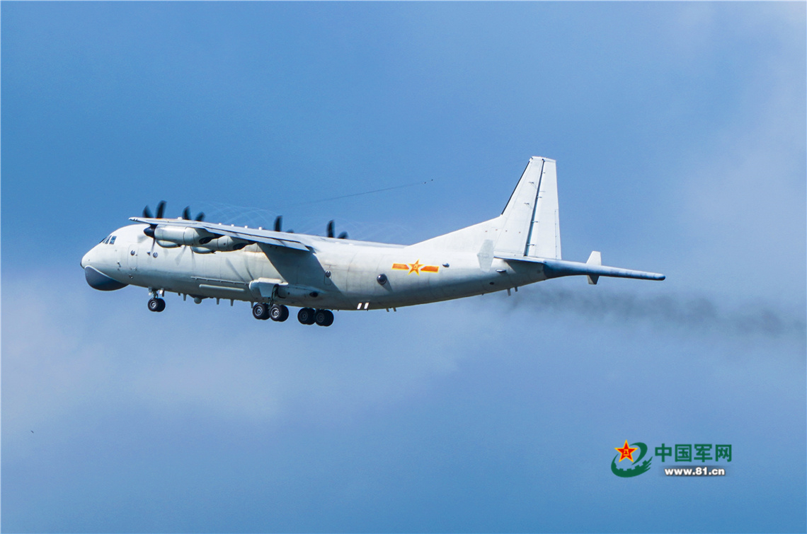 人民海军新“捕鱼大队”亮钢叉，专捕大黑鱼！未来需要200架