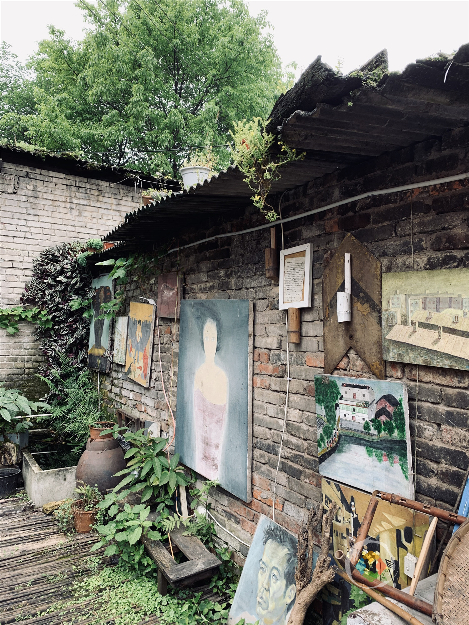 重庆市内旅游攻略：在菜园坝坐火车，10分钟后到站，5元玩一天