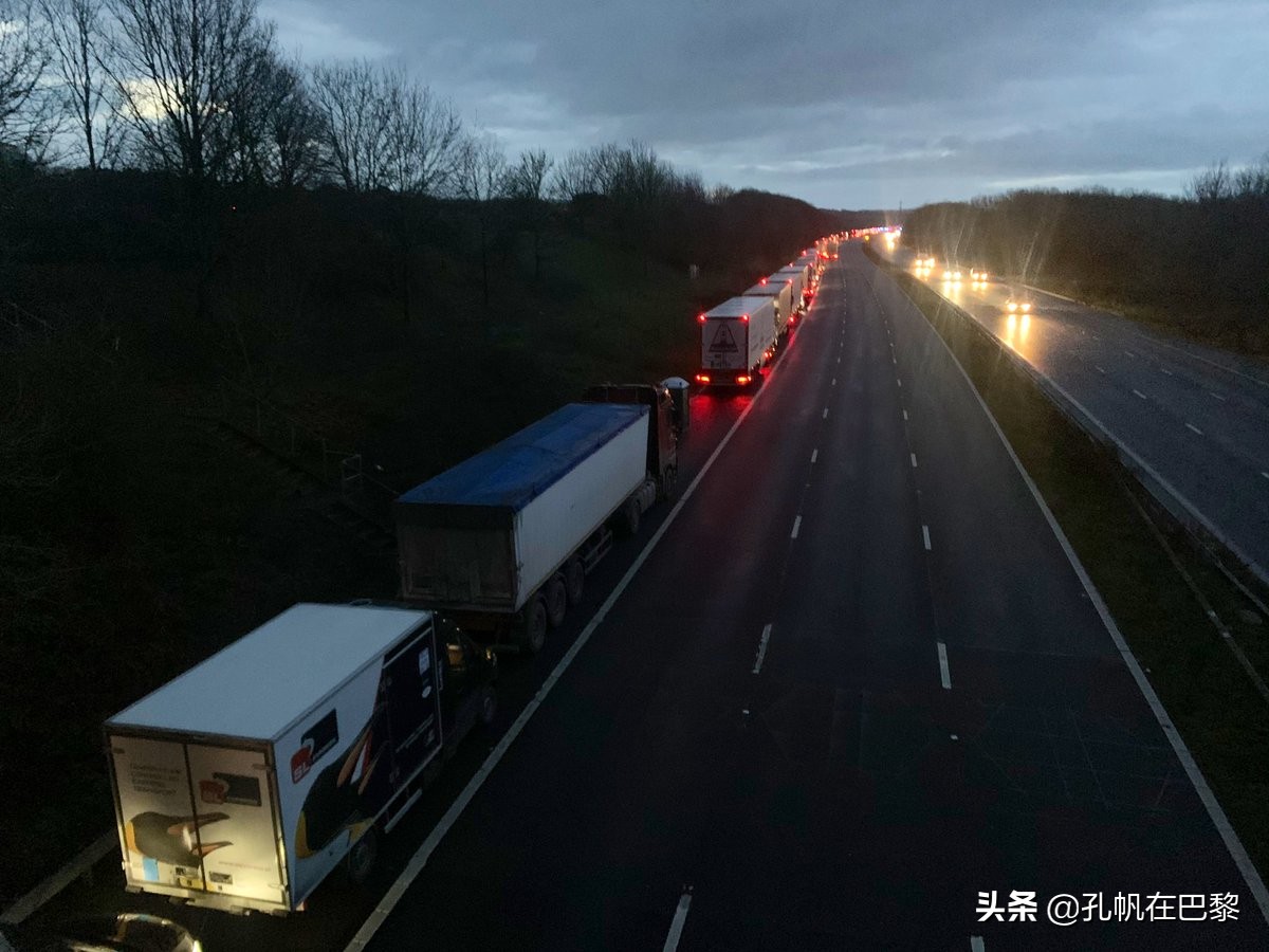 英首相鮑里斯呼籲有效果關邊境後果嚴重歐盟或取消禁令