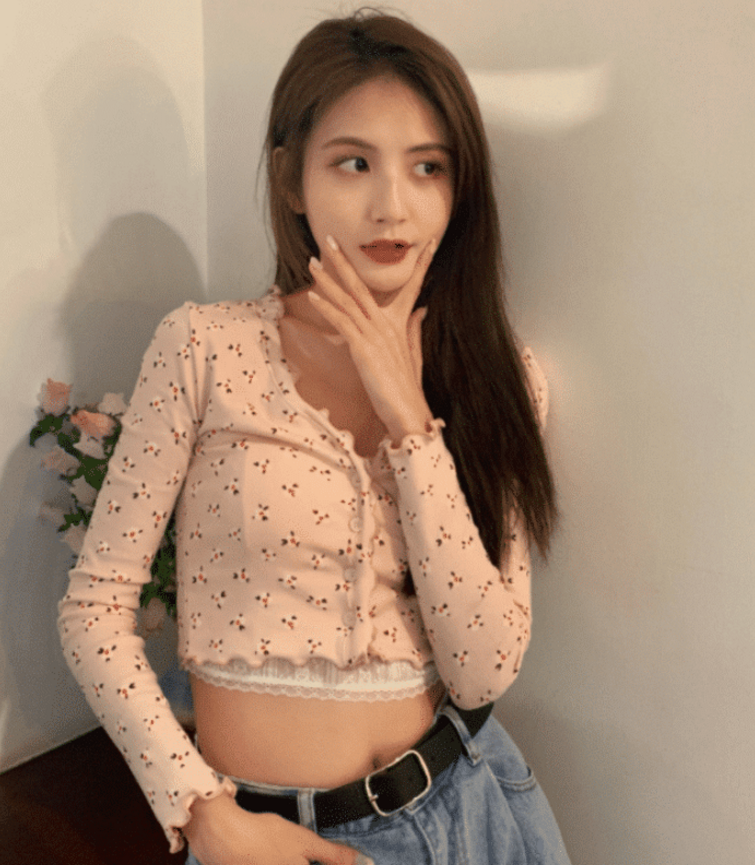 铁打的王思聪流水的网红，喂完女友吃饭就去买房，这次玩真的？