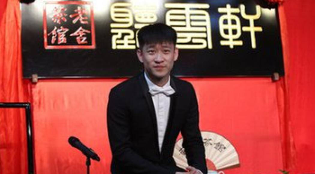 曹云金演出時打過岳云鵬？大鬧生日宴后，燒餅為何會想跟著離開？