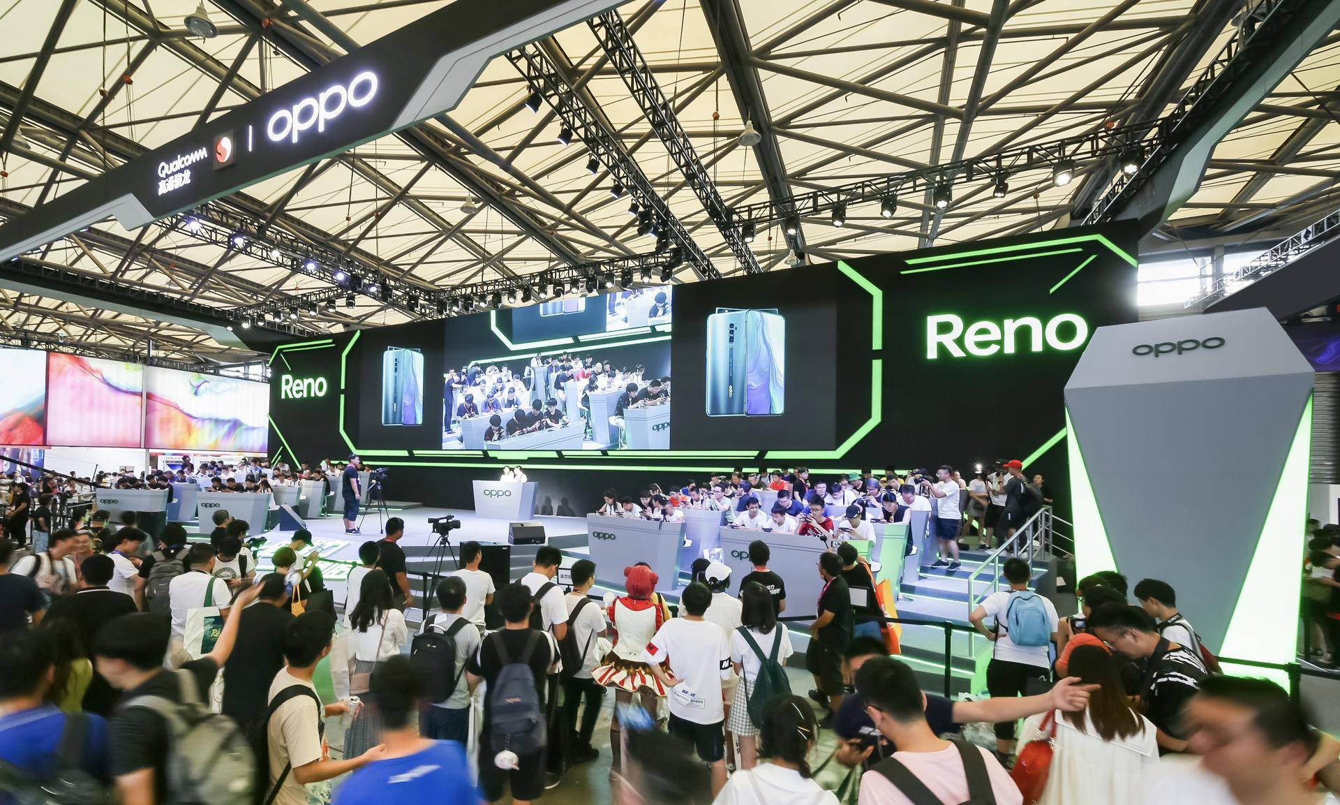 拿下“国内第一手机商”的OPPO，打算弃用华为鸿蒙？