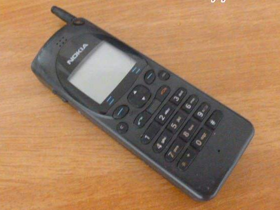 诺基亚真的是被iphone和安卓拖下神坛的吗？细数Nokia的前世今生